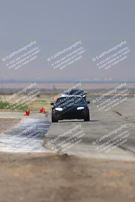 media/Sep-20-2025-Extreme Speed (Sat) [[1fcc23683c]]/Orange (Mid Intermediate)/Session 2 (Sunrise)/